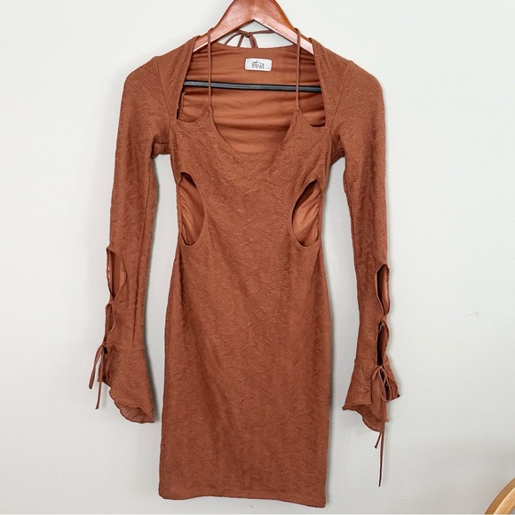 [OH POLLY] cut out body con dress - Picture 2 of 6